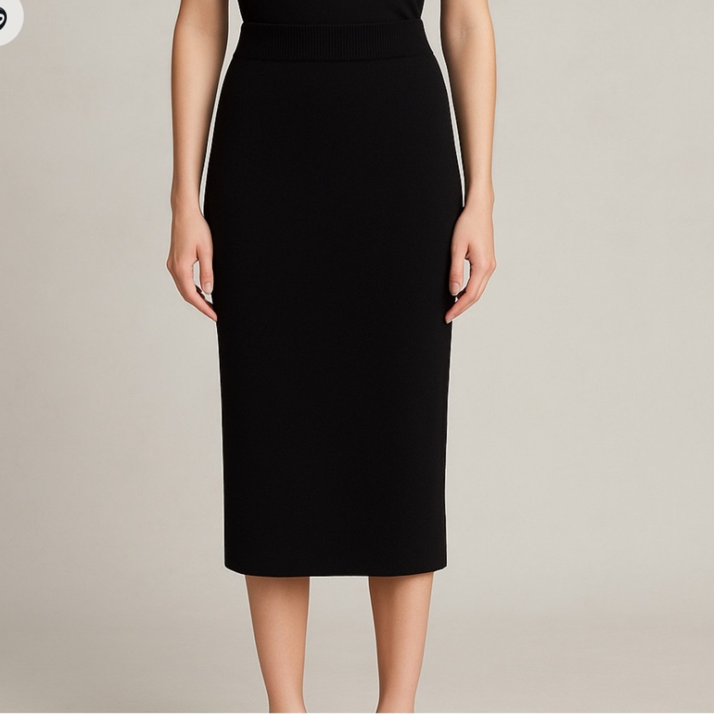 Dolce & Gabbana Le Maglie Di black wool pencil skirt.